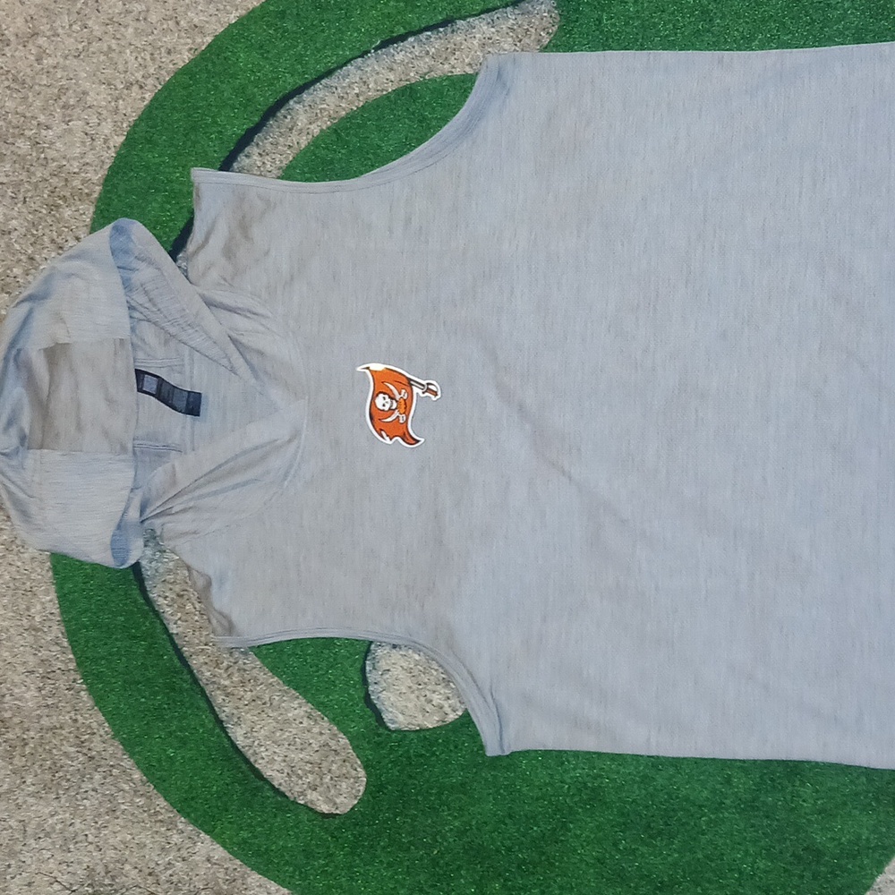 Tampa Bay Bucs Men's Gray Dri Fit Athletic Sleeveless Hoodie Tank Top NWT